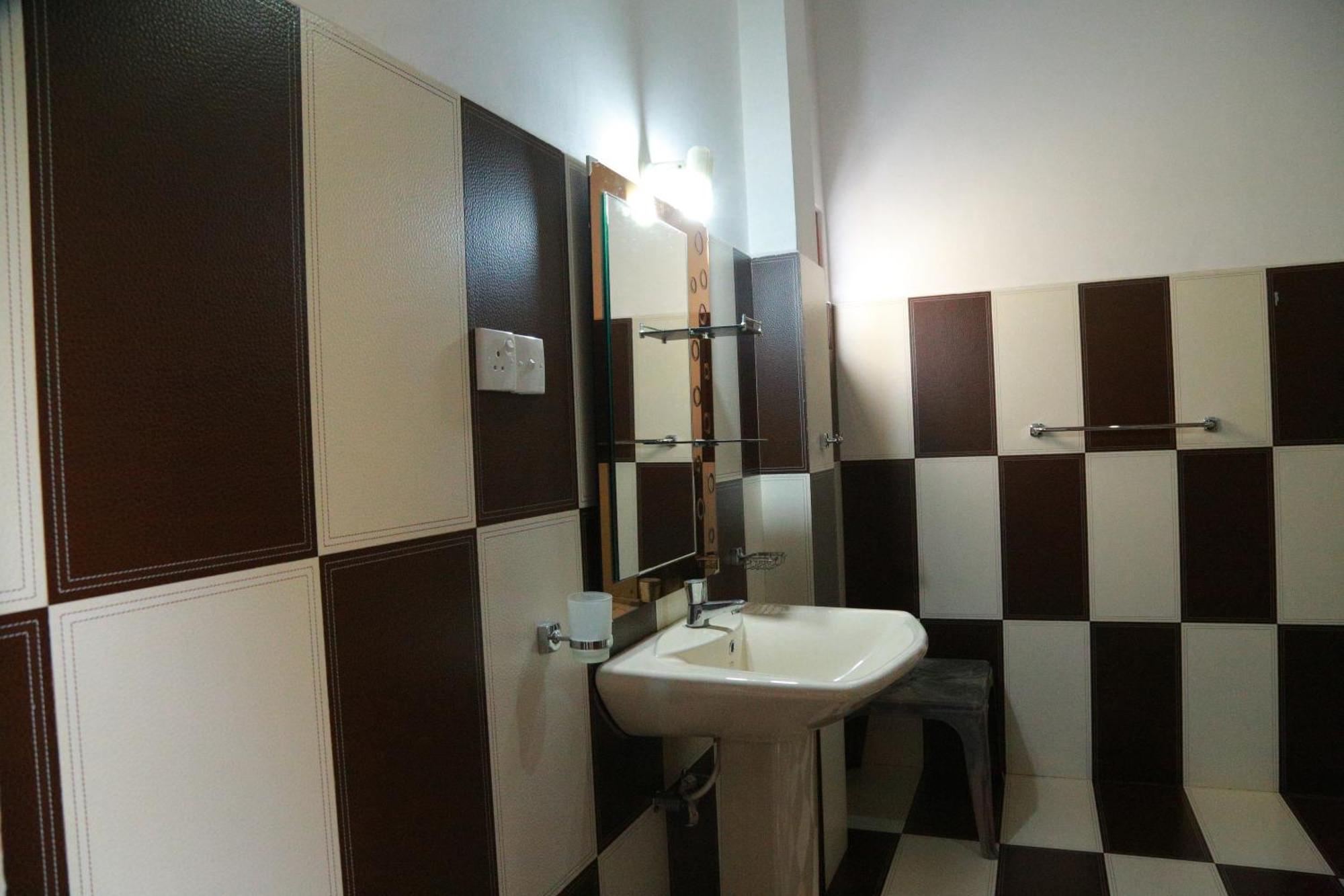 The King Apartment Хикадува Екстериор снимка